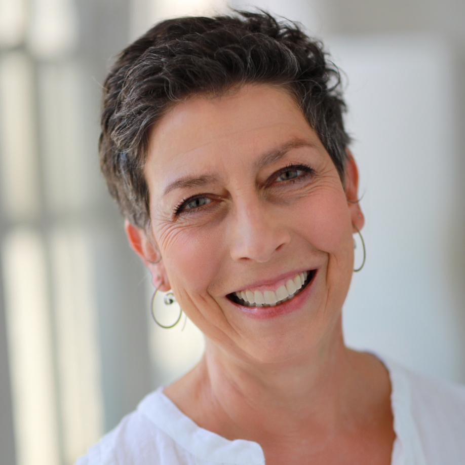 You are currently viewing Barbara Geary