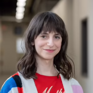 Iris Estelle